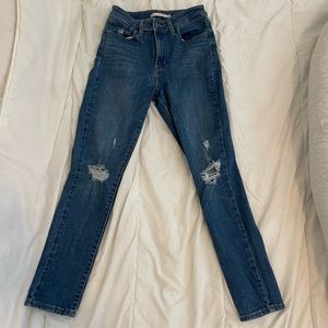 Levi’s 721 High Rise Skinny Ripped Jeans - Medium Wash Womens